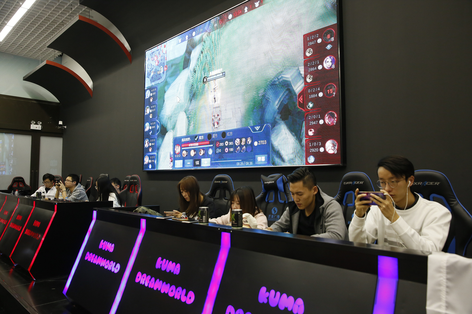 英雄联盟MSI是日晋级概率，RNG已确定晋级